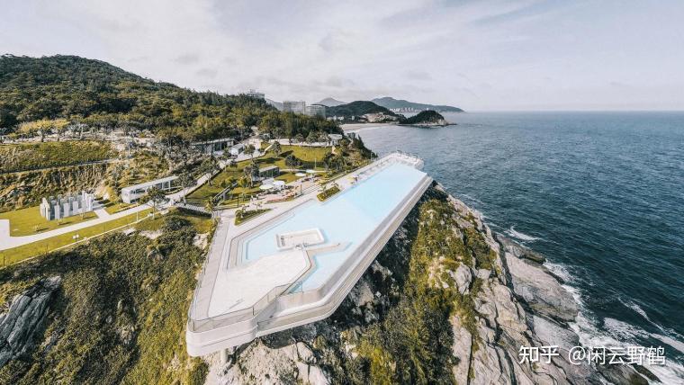 攀登高峰
